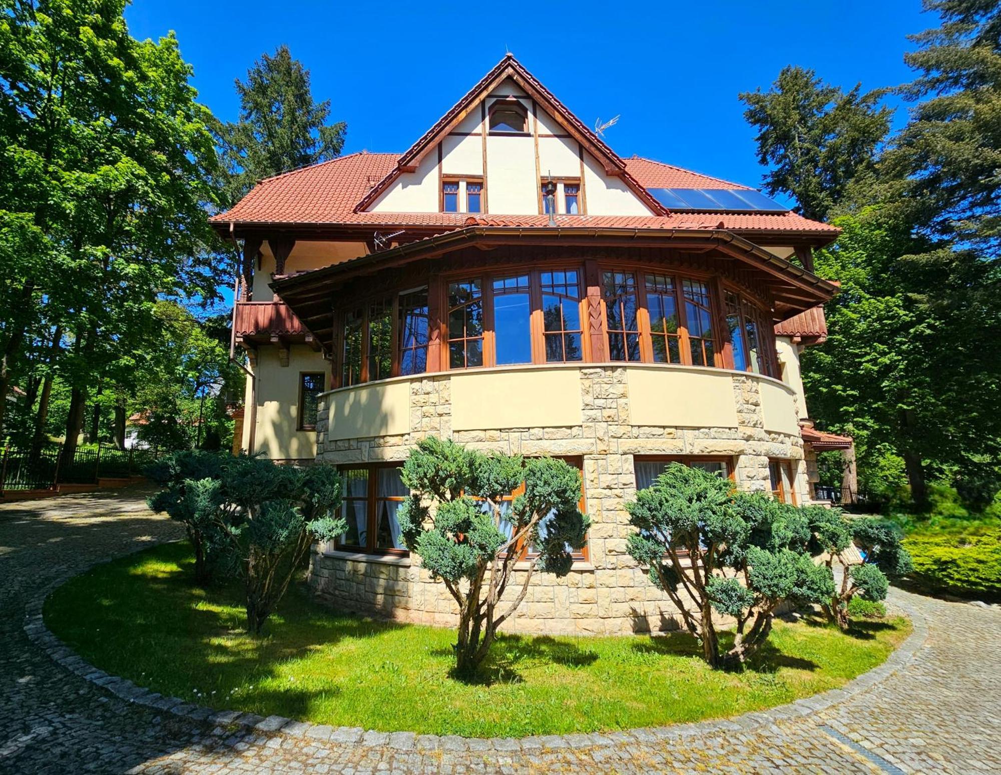 Villa Alexandra Polanica-Zdroj Exterior photo